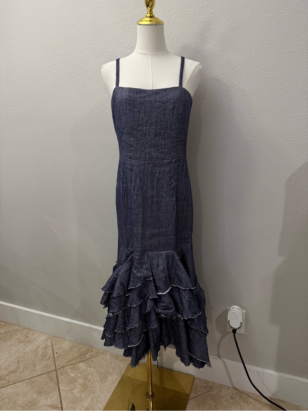Milly Ruffled Denim Mermaid Dress in blue denim sz 6 - Picture 2 of 4
